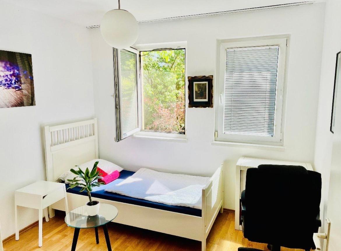 Das Zimmer Im Wiener Haus ภายนอก รูปภาพ